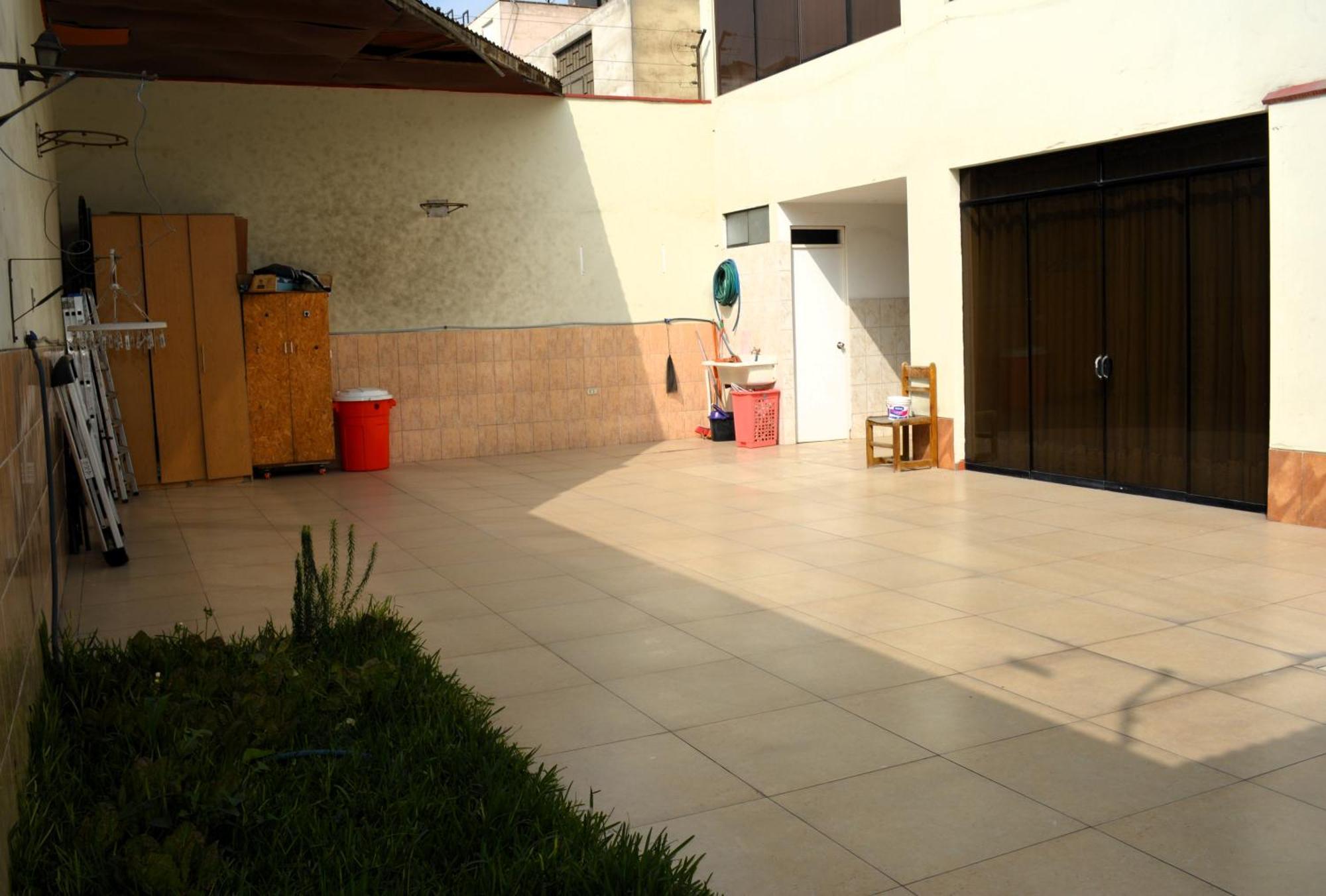 Tu Refugio En La Molina - Privada Con Espacios Compartidos Lima