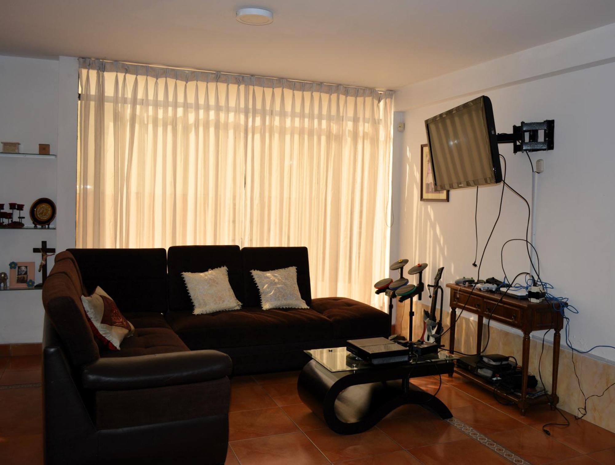 Tu Refugio En La Molina - Privada Con Espacios Compartidos Habitación en casa particular Lima